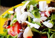 سلطة الباذنجان و الفيتا