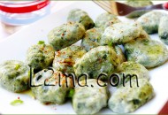 نيوكي السبانخ بصوص الميرمية و الزبدة