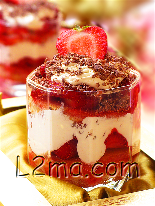 حلى الفريز بالكاسة