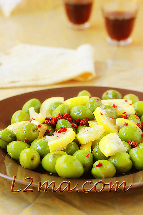 زيتون مكلس بالتتبيلة على طريقة سهى 