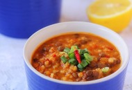 شوربة العدس السلقينية