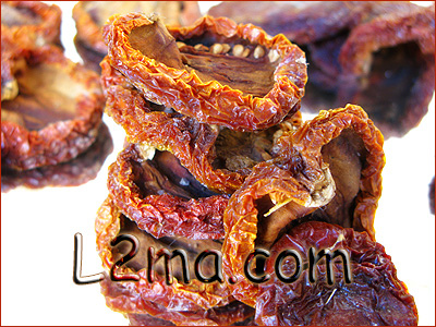 البندورة المجففة بأشعة الشمس