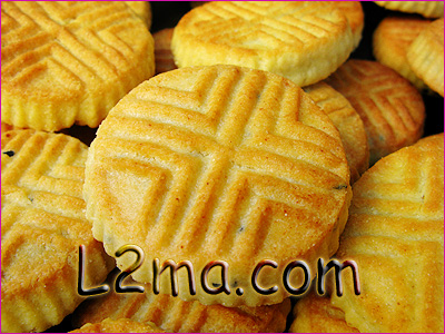 أقراص بعجوة أقراص بعجوة