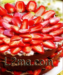 كاتو الشوكولا و الفريز